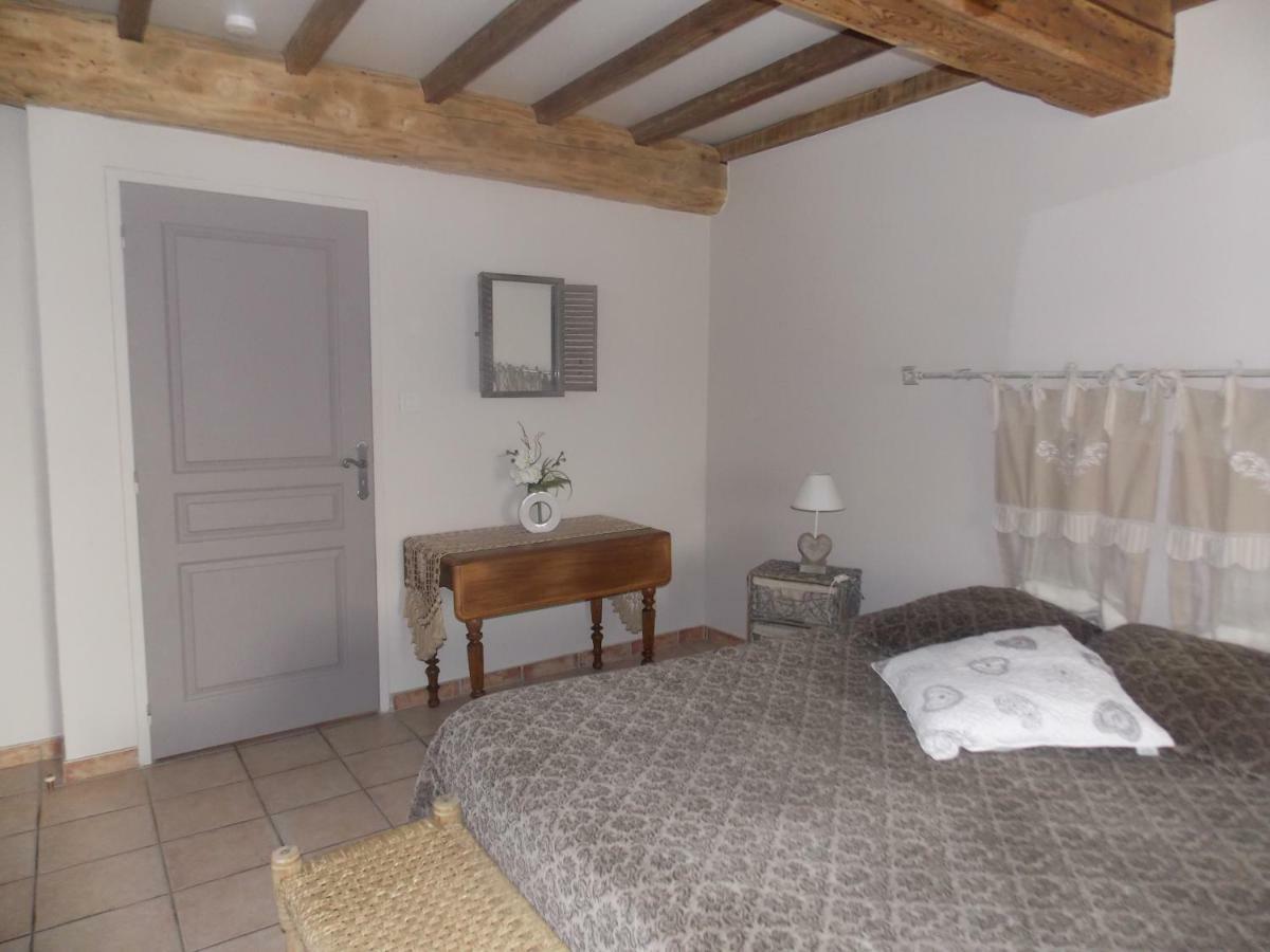 A La Mare Du Vieux Chene Bed & Breakfast Bellegarde-Poussieu Bagian luar foto