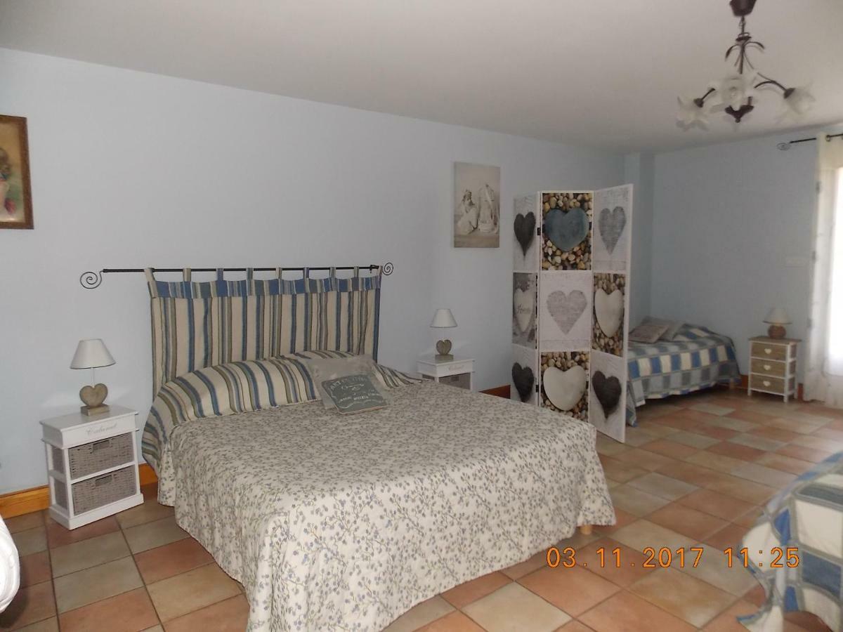 A La Mare Du Vieux Chene Bed & Breakfast Bellegarde-Poussieu Bagian luar foto